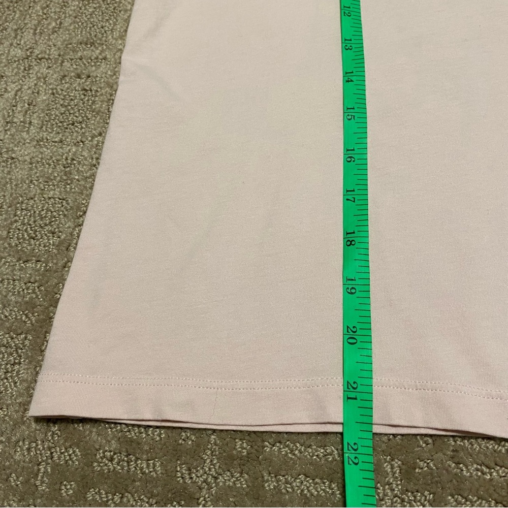 {Everlane} The Box-Cut Tee in Essential Cotton | Light Peach ~ Size Medium - Picture 9 of 15